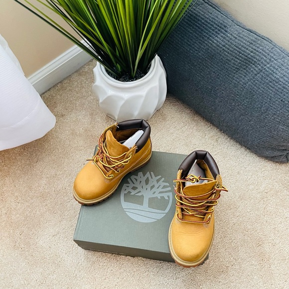 Toddler timberland boots size 8 - Picture 4 of 5